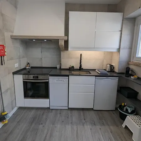 Golligo Apartment *